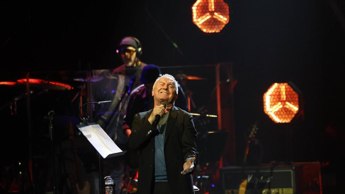 El concierto de Víctor Manuel en Gijón, en imágenes