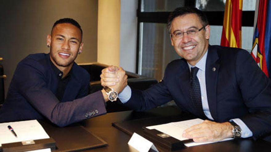 Neymar y Bartomeu serán juzgados por estafa.