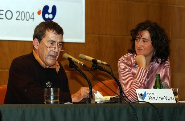 Sánchez Dragó, el escritor que abarrotaba el Club FARO