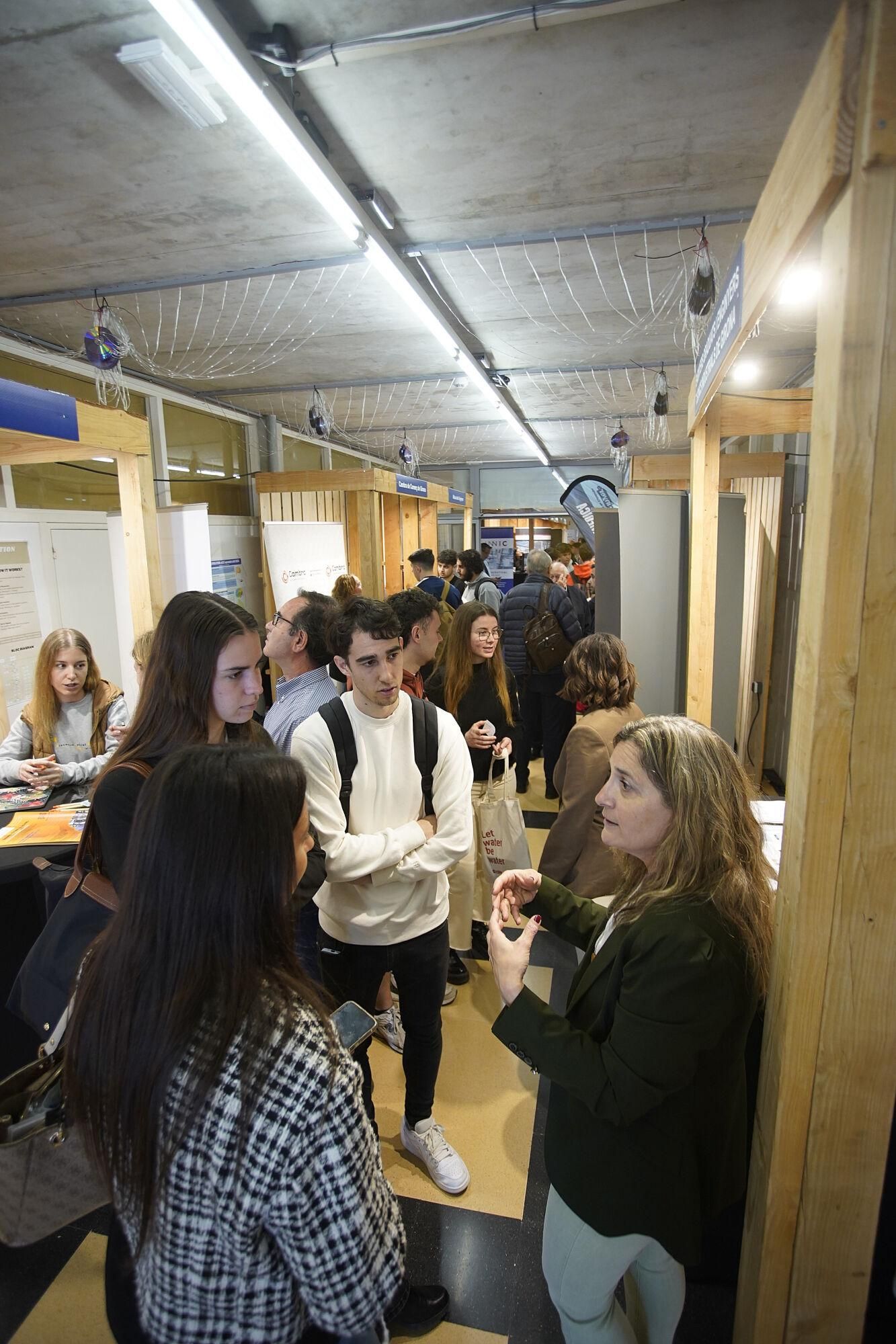 Girona UDG 26a edició del Fòrum Industrial Edifici P2 del Campus Montilivi