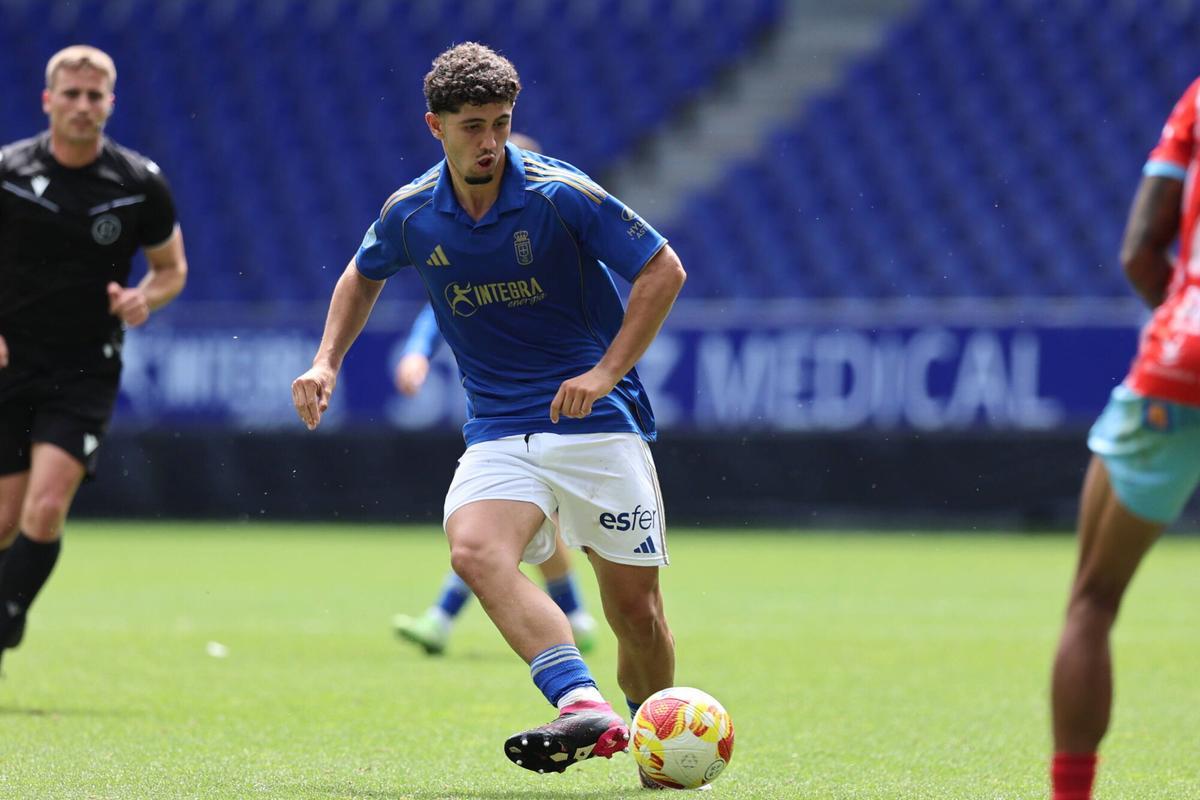 El Vetusta muere en la orilla: el filial del Real Oviedo pierde el ascenso en el Tartiere ante un buen Coria (0-1)
