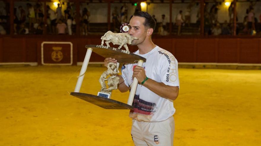 Dany Alonso se impone en el concurso de cortes de Toro