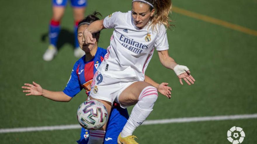 La sueca Kosovare Asllani.