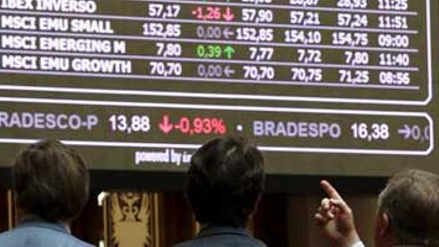 El Ibex cae a míninos anuales por el temor al contagio de Grecia