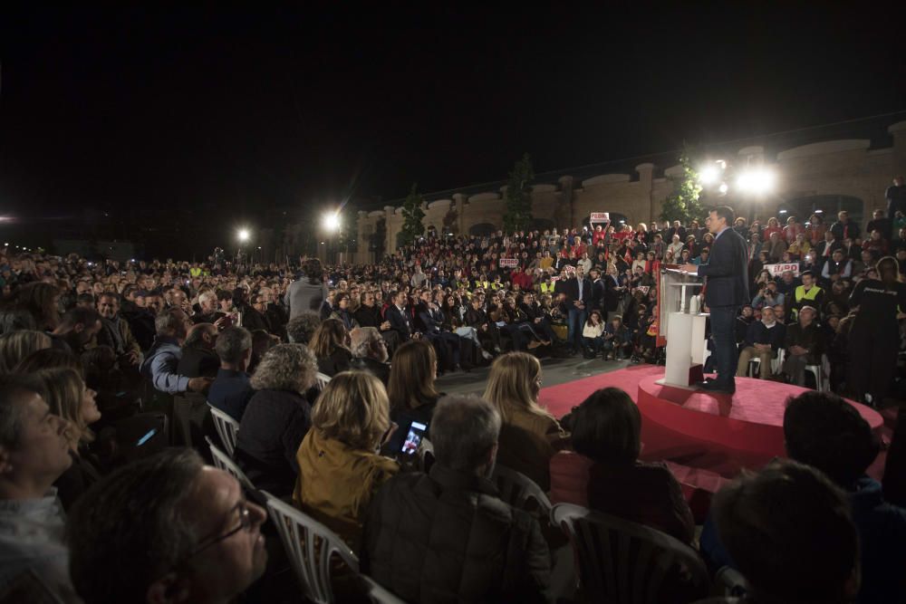 Cierre de campaña de Pedro Sánchez junto a Ximo Puig en Valéncia