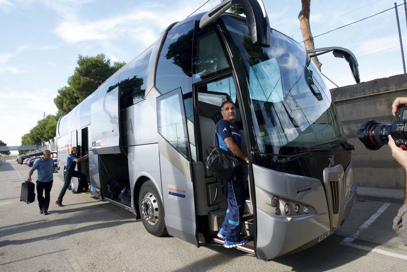 Fotogalería de la salida del equipo en bus a La Coruña