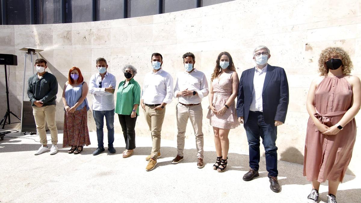 El alcalde y su equipo de gobierno, esta mañana en la Casa del Sol.