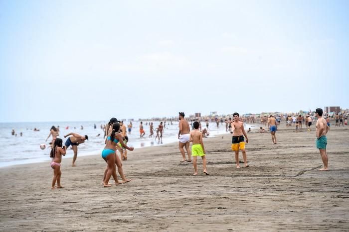 Domingo de la fase 2 en las playas del sur