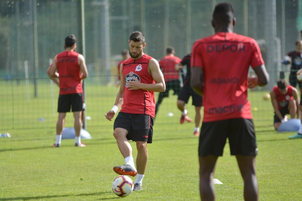 El equipo comienza la semana con tratamiento de fisioterapia para Diego Rolan, mientras que Borja Valle y Guilherme dos Santos completaron una parte del entrenamiento con el grupo y otra en solitario.