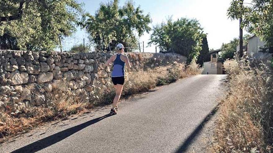 Exigen celeridad en el desbroce de los caminos