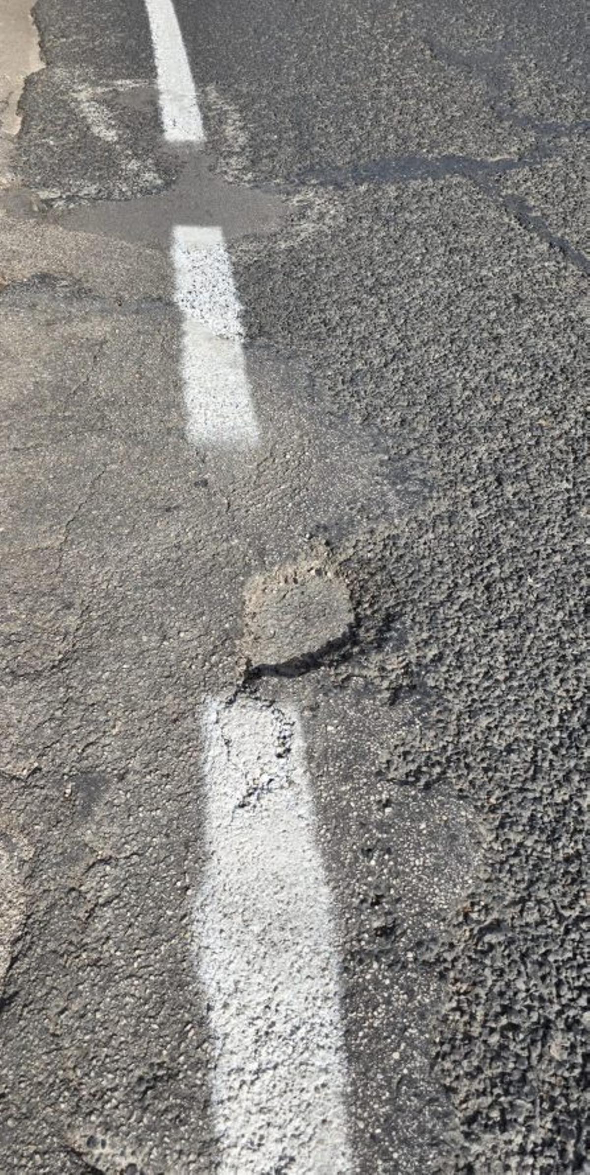 Malestar en Sóller por el deterioro del asfalto de sus principales carreteras