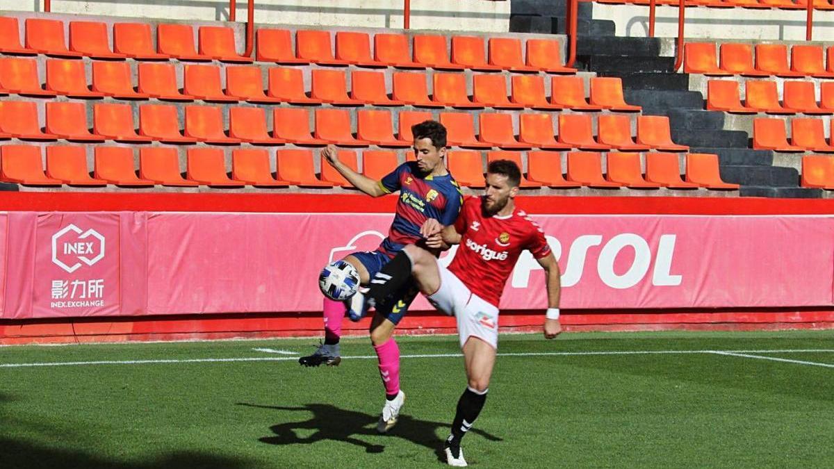 L’expulsió de Monreal condiciona el Llagostera