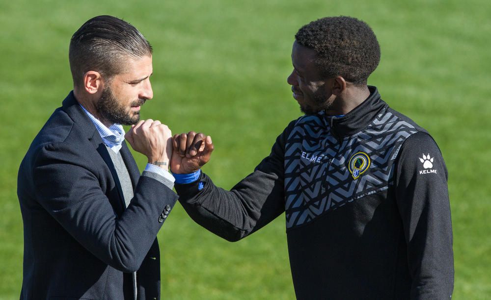 Presentación de Jona como nuevo jugador del Hércules CF