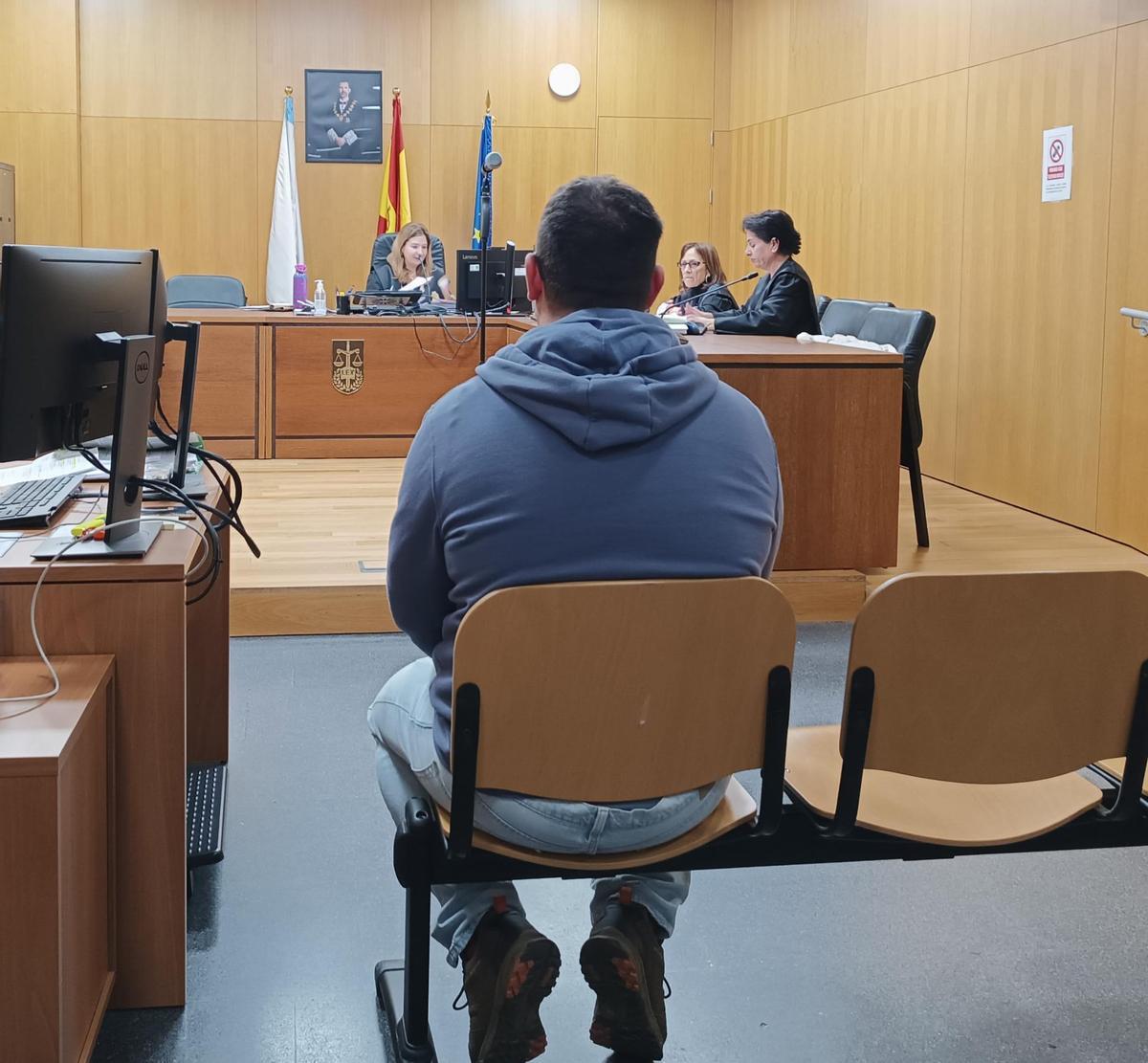 En la audiencia preliminar no hubo conformidad y el juicio contra el conductor acusado se celebrará en septiembre.