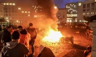 En imágenes | Las protestas de los agricultores colapsan Bruselas