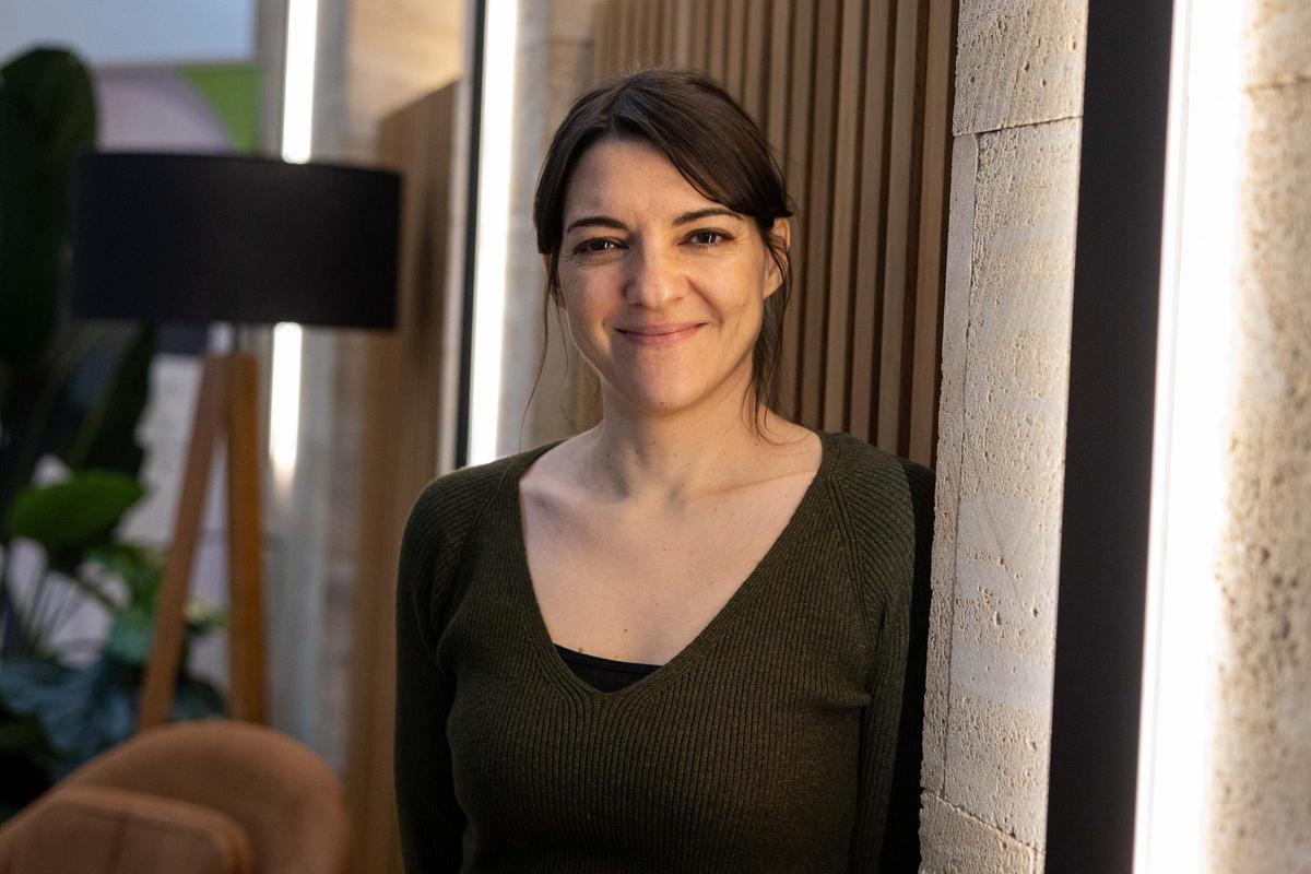 Cristina Araújo Gámir acaba de publica 'Distancia de fuga'.