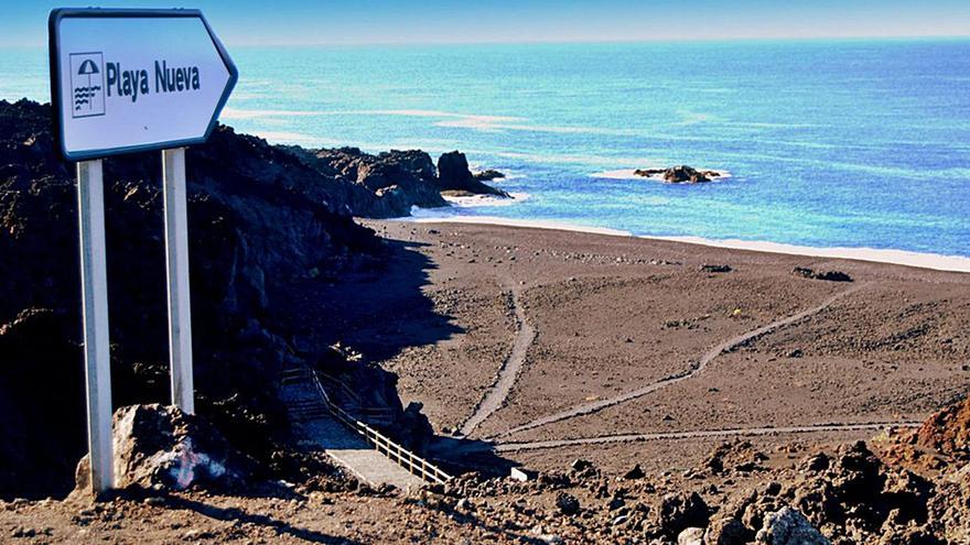 Playa Nueva o de Echentive donde está ubicada la Fuente Santa.