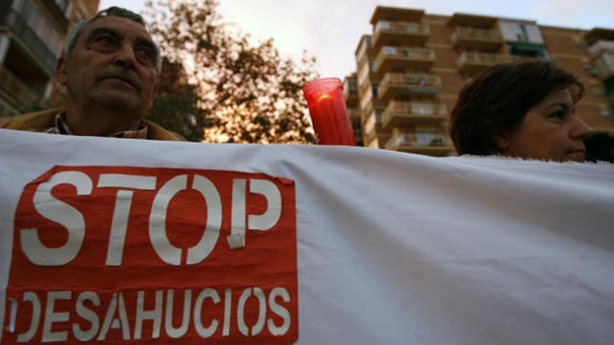 Un imagen de la marcha, que ha comenzado en Los Corazones y ha llegado hasta la plaza de la Constitución.