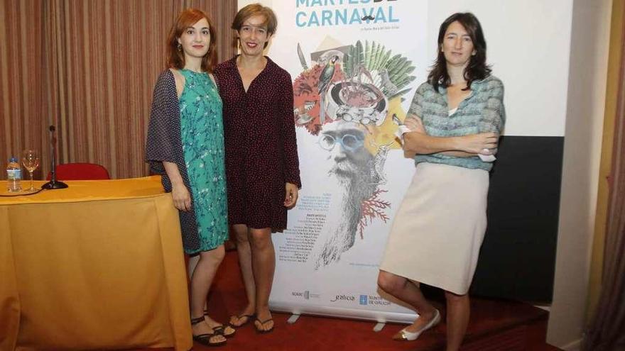 María Roja, Feja Noia y Paloma Vela, ayer, en la presentación en Vigo. // Alba Villar