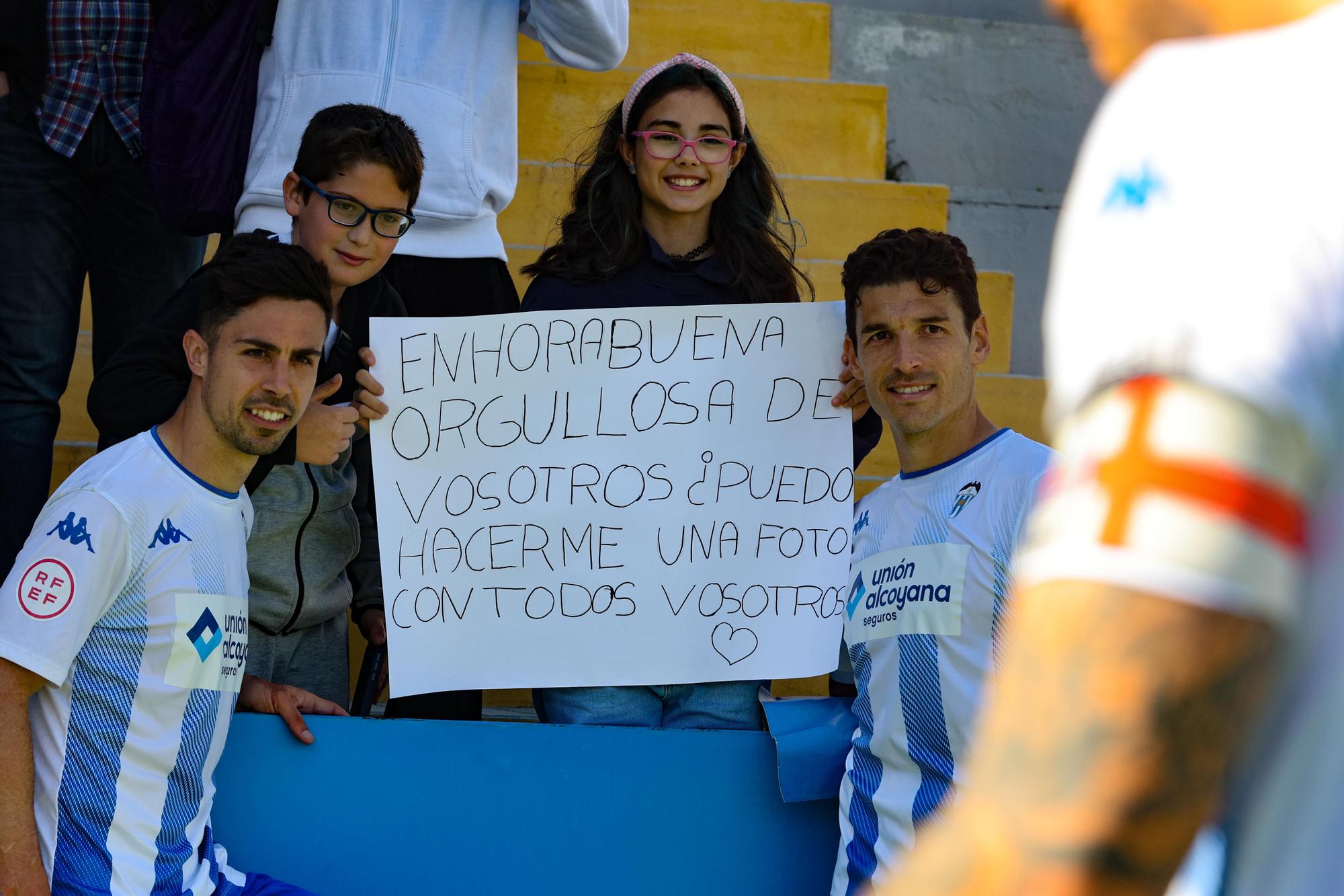 El Alcoyano se aleja del peligro (2-0)