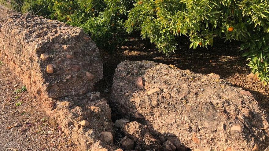 En la imagen, restos de la balsa seca, un estanque romano de unos 3.000 metros cuadrados cerca de la Muntanyeta de Sant Antoni, que el Ayuntamiento de Betxí ha adquirido.