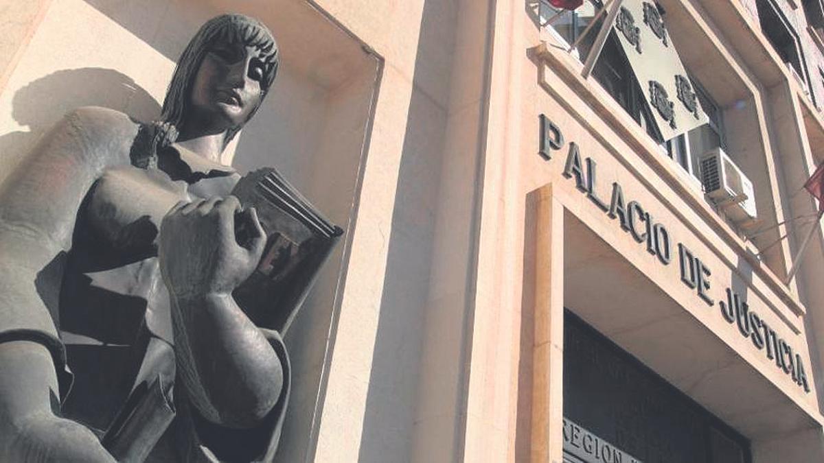 Fachada del Palacio de Justicia de Murcia