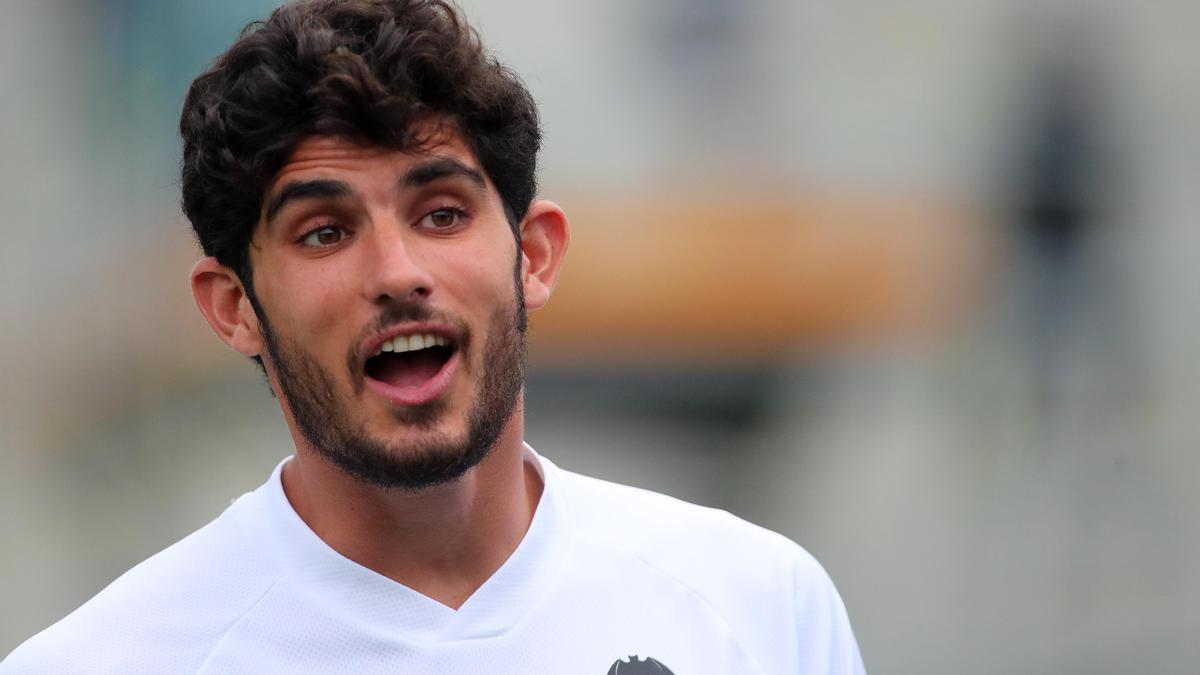 El delantero portugués Gonçalo Guedes