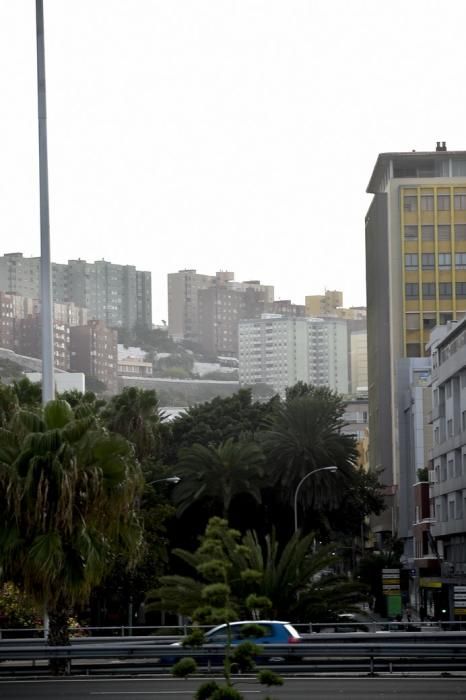 METEOROLOGIA. CALIMA MEZCLADA CON NUBES