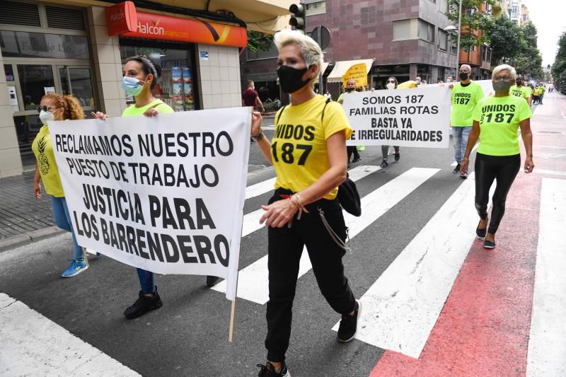 Manifestación de los barrenderos despedidos por el ayuntamiento de LPGC