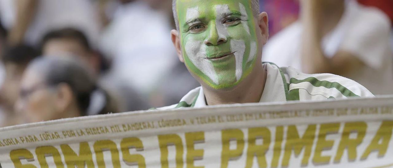 El Córdoba Futsal - Ribera Navarra en Vista Alegre, en imágenes