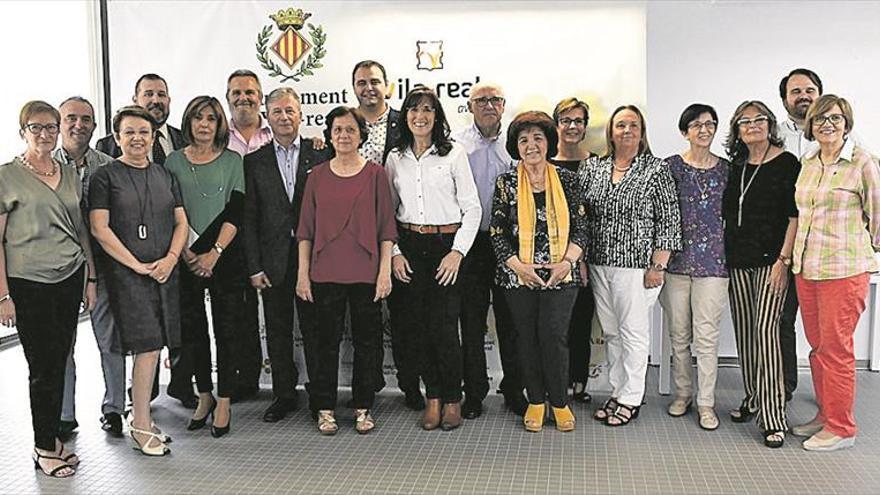 La ciudad homenajea a profesores jubilados