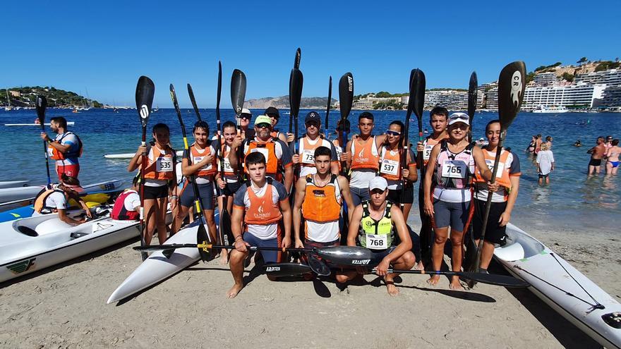 Doce medallas para los palistas del CNSA en la Copa Balear de Kayak de Mar