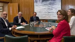 Canarias y el Gobierno trazan la hoja de ruta para acabar con la emergencia energética