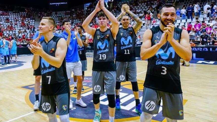 Estudiantes El rival a la final no dona cap opció al Palència (89-62)