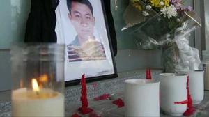 La família del difunt i habitants d’Esplugues carreguen contra l’actuació d’una veïna i de l’ajuntament.