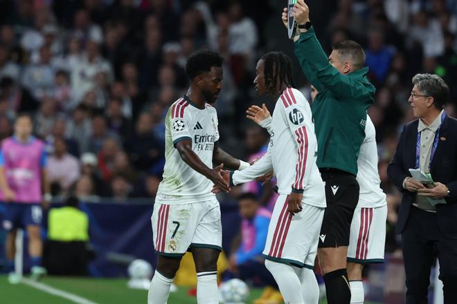 La noche más triste de Vinicius en el Bernabéu