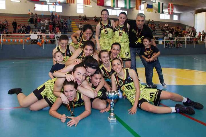 Final Junior femenina de baloncesto