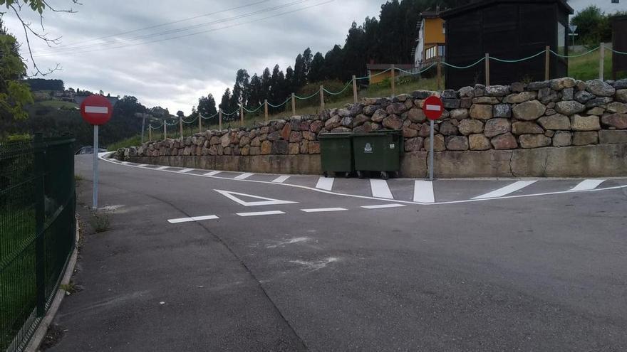 Villaviciosa rechaza el cambio en la señalización de Fonduxu, que indigna a los vecinos de la localidad de Arroes