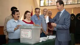 Siria celebra elecciones parlamentarias en medio de la devastación de la guerra