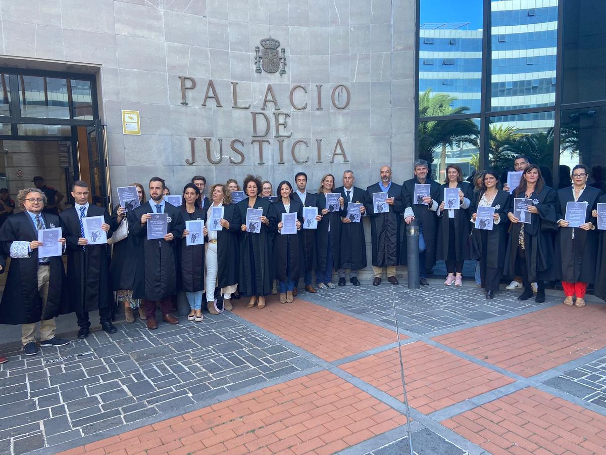 Letrados de la Administración de Justicia critican la desidia del Gobierno