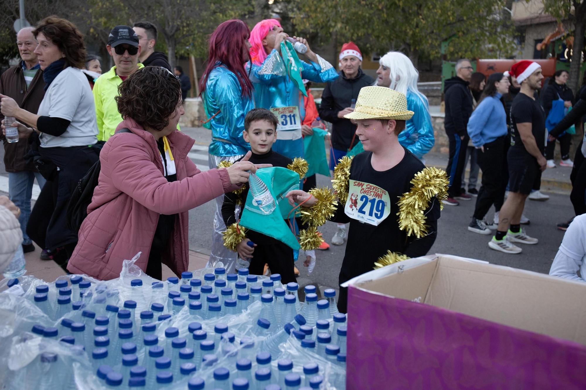 Cheste celebra la carrera solidaria de San Silvestre