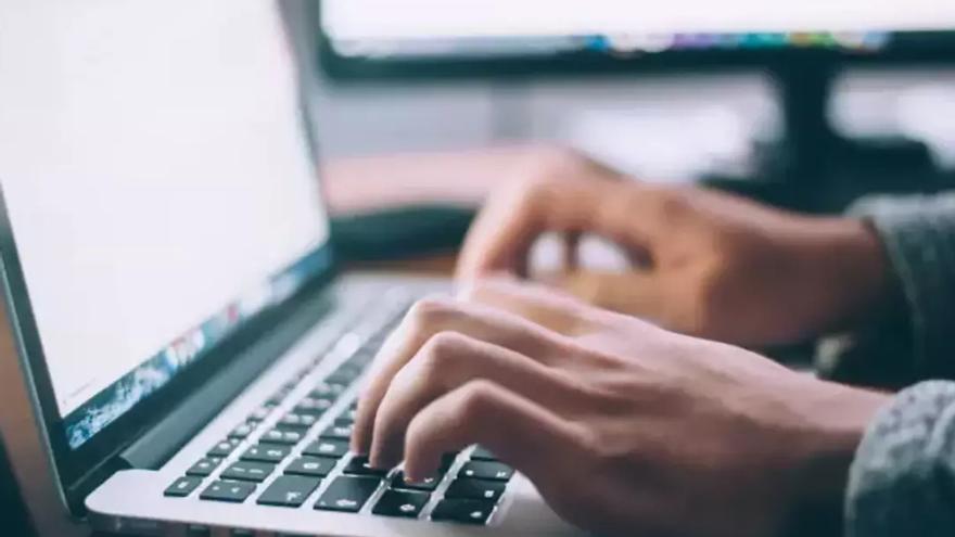 Apúntate estos requisitos que tienes que tener para que te paguen internet