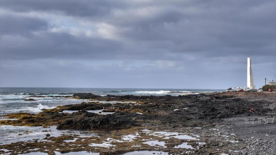 Canarias despide la Semana Santa con viento e intervalos nubosos