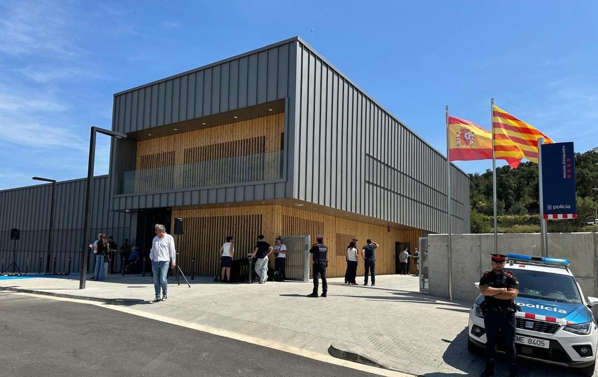 La comissaria dels Mossos de la Jonquera.