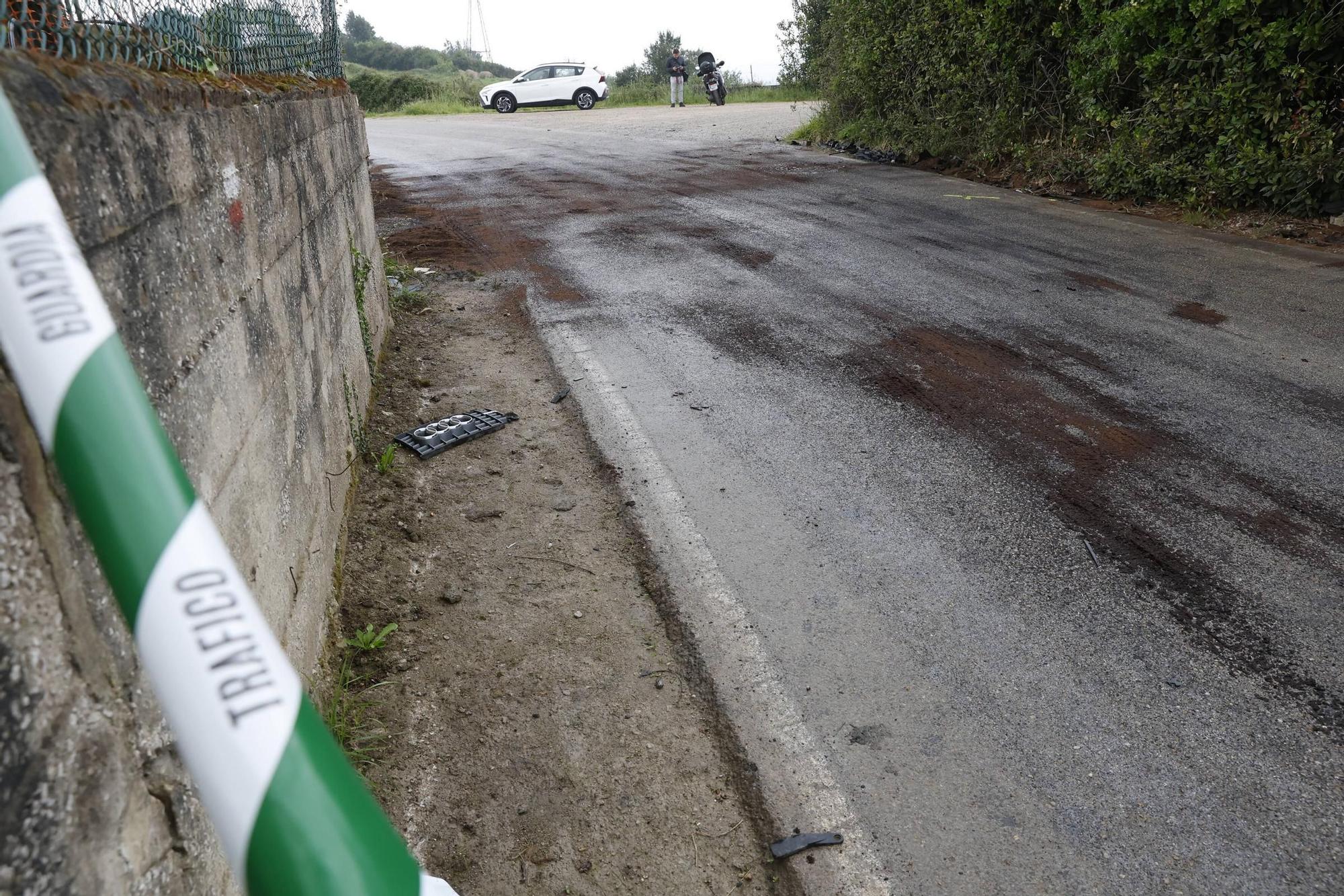 El lugar del accidente que acabó con la vida de un joven en Cenero, en imágenes