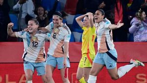 Espanya remunta contra Bèlgica amb dos gols en l’afegit