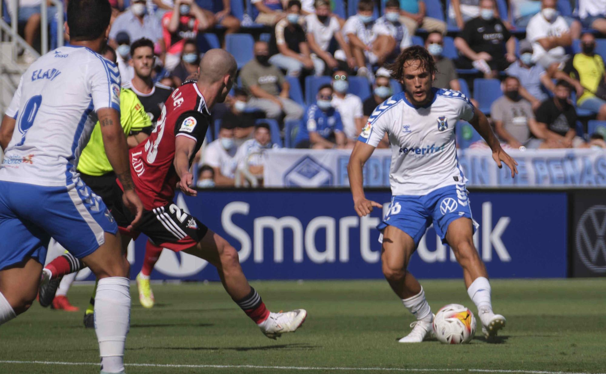 Encuentro entre el CD Tenerife y el Mirandés