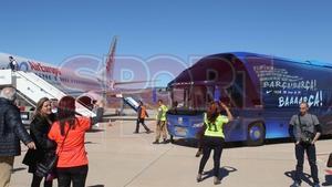 Las imágenes del Barça en el Aeropuerto de Castellón