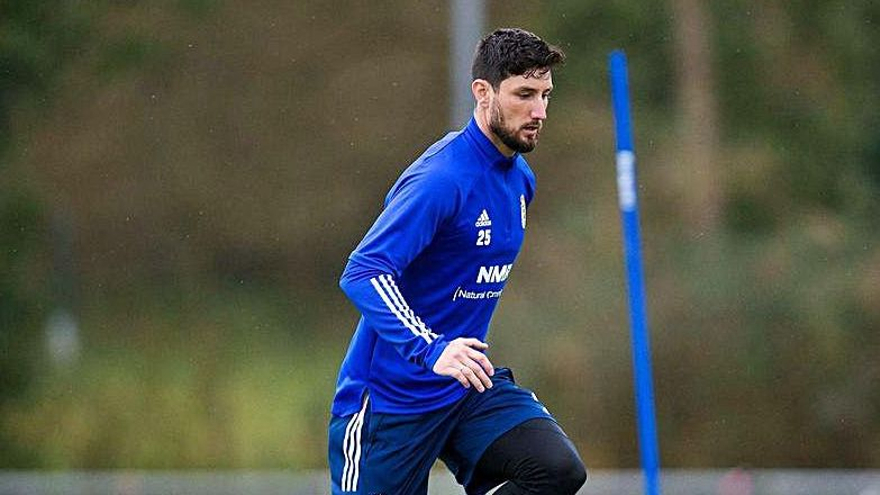 Borja Valle, durante el entrenamiento de ayer. | Real Oviedo