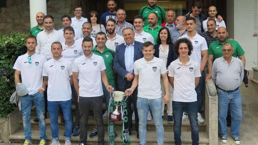 El Concello felicita al Paiosaco, que se proclamó campeón de la Copa da Coruña